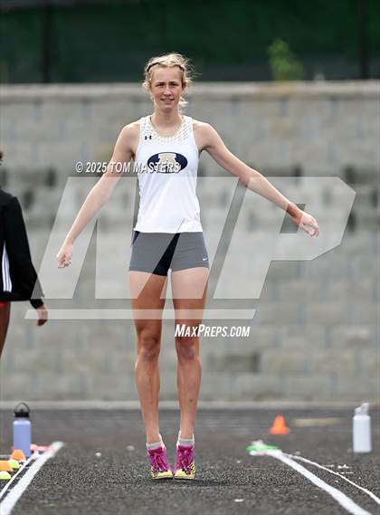 Thumbnail 2 in NCHSAA 4A West Regional (Long Jump) photogallery.