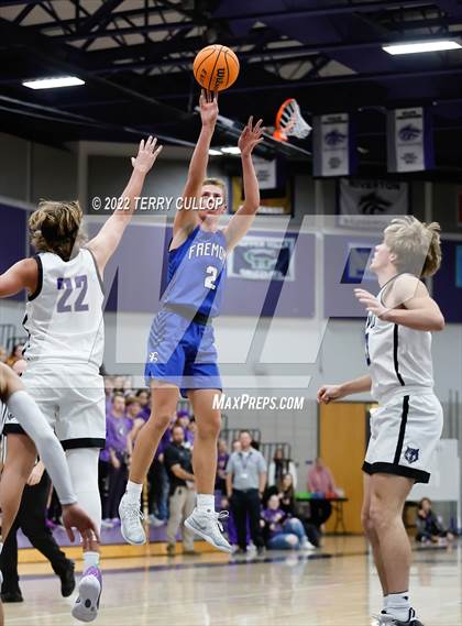 Thumbnail 3 in Fremont @ Riverton photogallery.