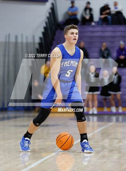 Thumbnail 3 in Fremont @ Riverton photogallery.