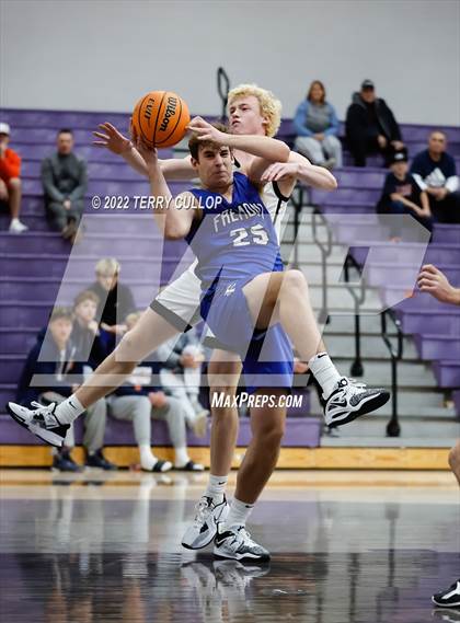 Thumbnail 3 in Fremont @ Riverton photogallery.