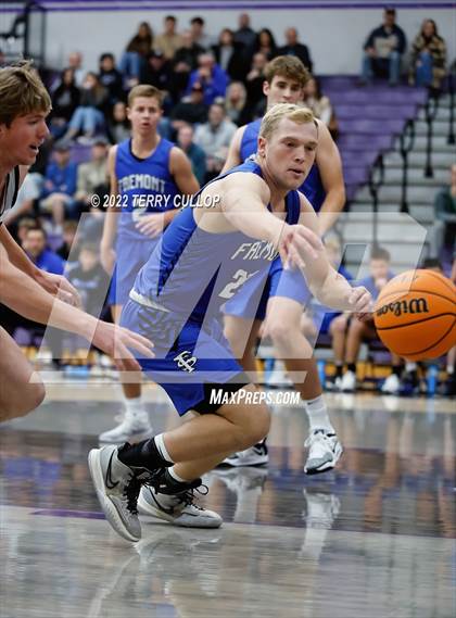 Thumbnail 2 in Fremont @ Riverton photogallery.