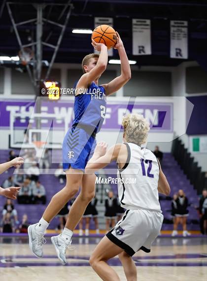 Thumbnail 3 in Fremont @ Riverton photogallery.