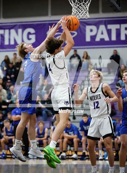 Thumbnail 3 in Fremont @ Riverton photogallery.