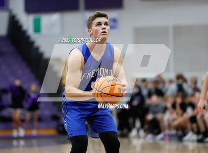 Thumbnail 3 in Fremont @ Riverton photogallery.