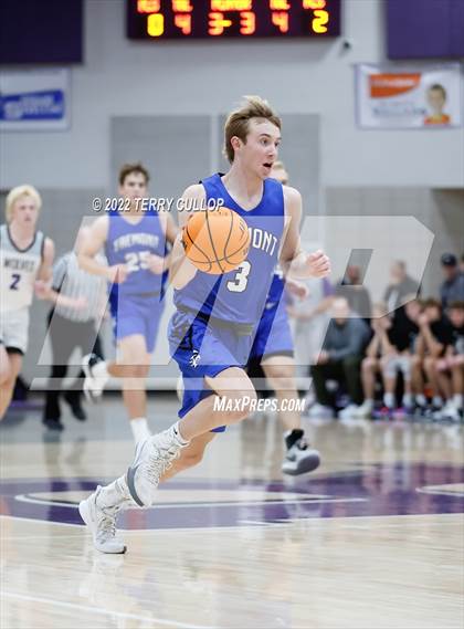 Thumbnail 2 in Fremont @ Riverton photogallery.