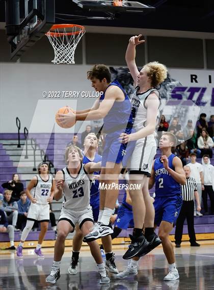 Thumbnail 2 in Fremont @ Riverton photogallery.