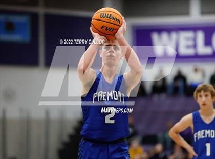 Thumbnail 2 in Fremont @ Riverton photogallery.