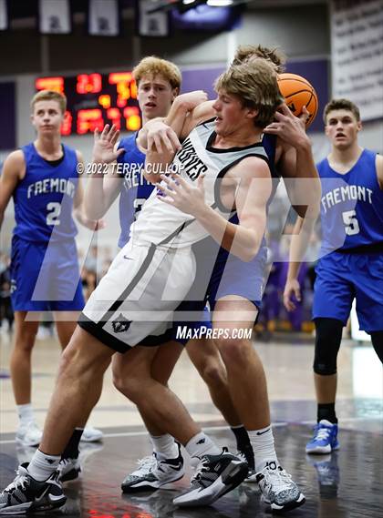 Thumbnail 3 in Fremont @ Riverton photogallery.