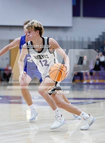 Thumbnail 1 in Fremont @ Riverton photogallery.