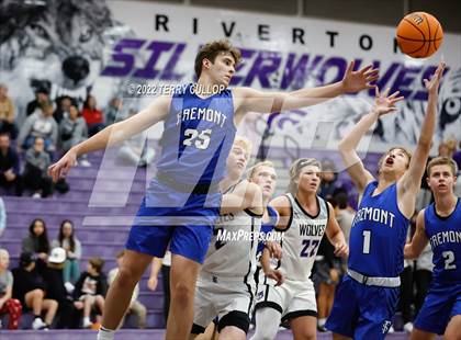 Thumbnail 2 in Fremont @ Riverton photogallery.