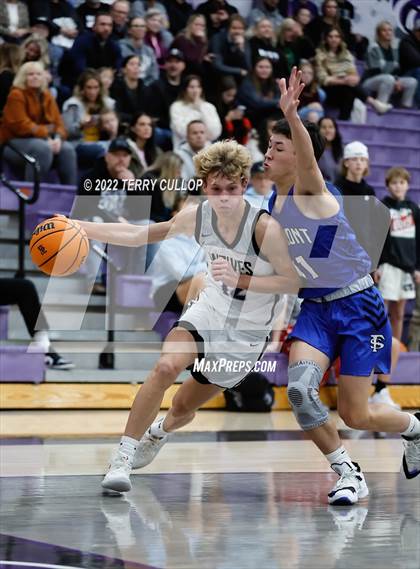 Thumbnail 2 in Fremont @ Riverton photogallery.