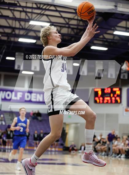 Thumbnail 1 in Fremont @ Riverton photogallery.