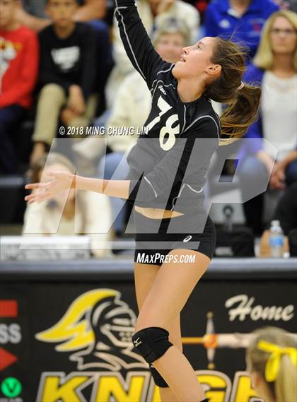 Thumbnail 3 in Los Alamitos @ Foothill (CIF State D1 Regional Semifinal) photogallery.