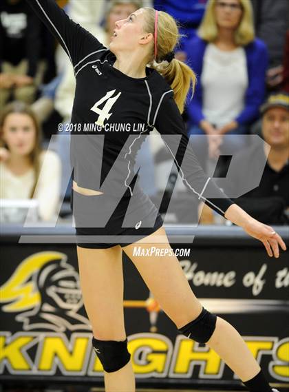 Thumbnail 3 in Los Alamitos @ Foothill (CIF State D1 Regional Semifinal) photogallery.