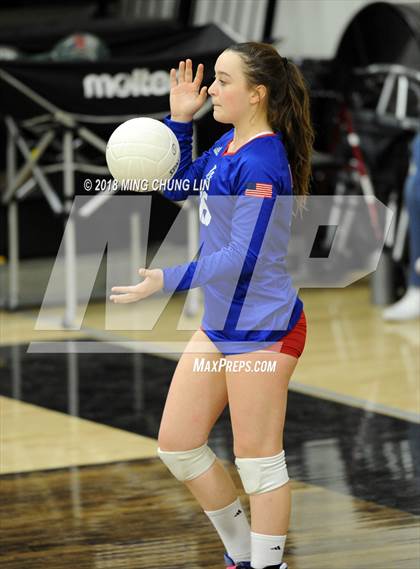 Thumbnail 2 in Los Alamitos @ Foothill (CIF State D1 Regional Semifinal) photogallery.