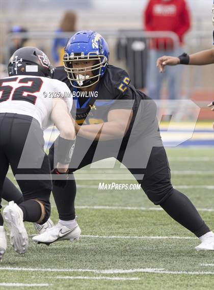 Thumbnail 2 in Maroa-Forsyth vs Johnston City (IHSA 2A Round 2) photogallery.