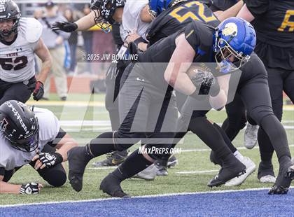 Thumbnail 1 in Maroa-Forsyth vs Johnston City (IHSA 2A Round 2) photogallery.