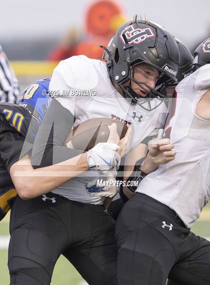 Thumbnail 1 in Maroa-Forsyth vs Johnston City (IHSA 2A Round 2) photogallery.