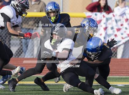 Thumbnail 2 in Maroa-Forsyth vs Johnston City (IHSA 2A Round 2) photogallery.