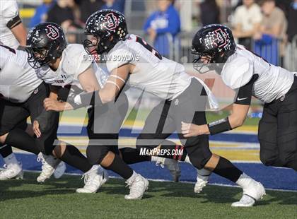 Thumbnail 3 in Maroa-Forsyth vs Johnston City (IHSA 2A Round 2) photogallery.