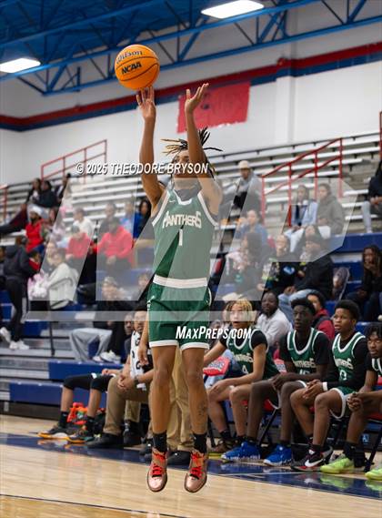 Thumbnail 1 in East Nashville Magnet vs. LEAD Academy (TSSAA Region 2A East Final) photogallery.