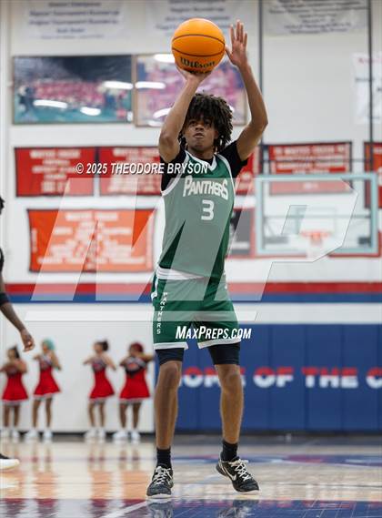 Thumbnail 3 in East Nashville Magnet vs. LEAD Academy (TSSAA Region 2A East Final) photogallery.