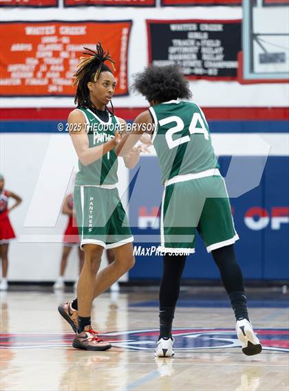 Thumbnail 2 in East Nashville Magnet vs. LEAD Academy (TSSAA Region 2A East Final) photogallery.