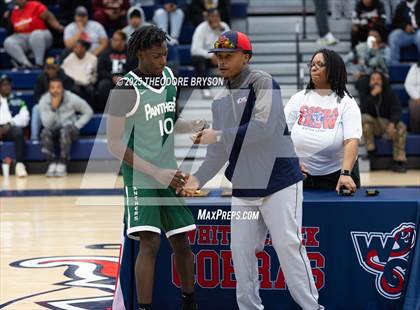 Thumbnail 2 in East Nashville Magnet vs. LEAD Academy (TSSAA Region 2A East Final) photogallery.