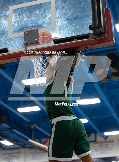 Thumbnail 3 in East Nashville Magnet vs. LEAD Academy (TSSAA Region 2A East Final) photogallery.