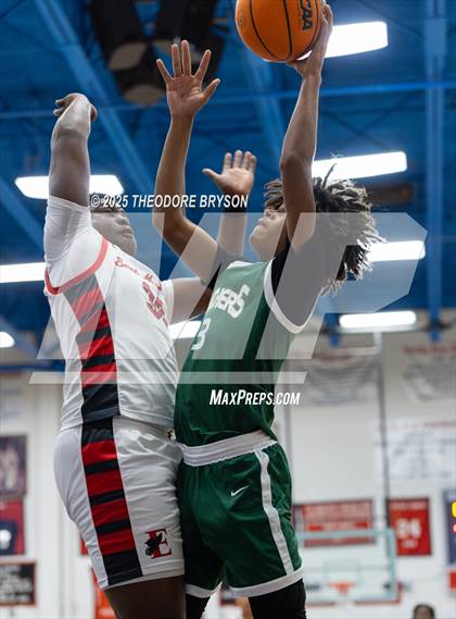 Thumbnail 1 in East Nashville Magnet vs. LEAD Academy (TSSAA Region 2A East Final) photogallery.