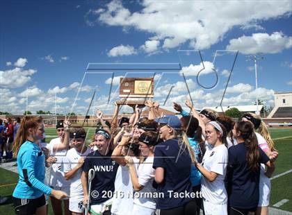Thumbnail 2 in Aquinas vs Kapaun Mt Carmel (KSHSAA 5A Final) photogallery.