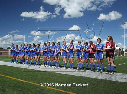 Thumbnail 3 in Aquinas vs Kapaun Mt Carmel (KSHSAA 5A Final) photogallery.