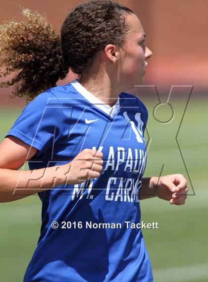 Thumbnail 3 in Aquinas vs Kapaun Mt Carmel (KSHSAA 5A Final) photogallery.