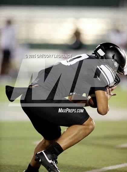 Thumbnail 1 in Denton vs Fossil Ridge photogallery.