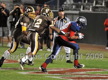 Thumbnail 2 in Modesto Christian vs. Parker (CIF State Small Schools Final) photogallery.