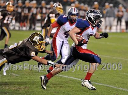 Thumbnail 2 in Modesto Christian vs. Parker (CIF State Small Schools Final) photogallery.