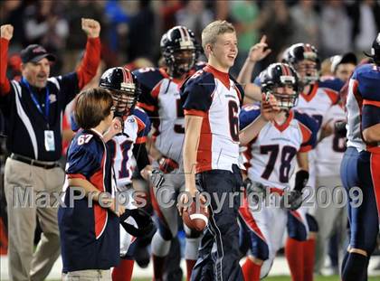 Thumbnail 2 in Modesto Christian vs. Parker (CIF State Small Schools Final) photogallery.