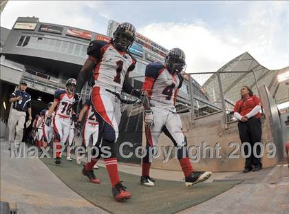 Thumbnail 3 in Modesto Christian vs. Parker (CIF State Small Schools Final) photogallery.