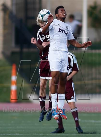 Thumbnail 1 in DeSmet Jesuit vs Belleville West (Gateway City Soccer Classic) photogallery.