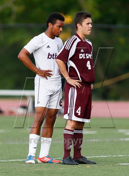 Thumbnail 2 in DeSmet Jesuit vs Belleville West (Gateway City Soccer Classic) photogallery.