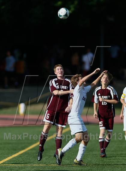 Thumbnail 3 in DeSmet Jesuit vs Belleville West (Gateway City Soccer Classic) photogallery.