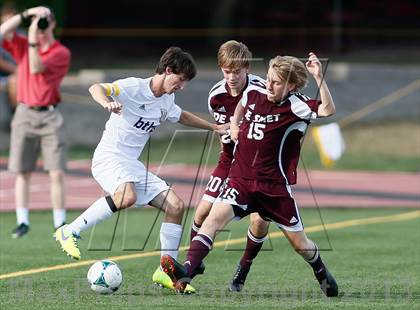 Thumbnail 2 in DeSmet Jesuit vs Belleville West (Gateway City Soccer Classic) photogallery.