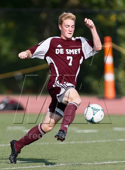 Thumbnail 1 in DeSmet Jesuit vs Belleville West (Gateway City Soccer Classic) photogallery.