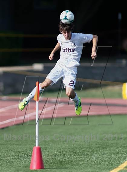Thumbnail 3 in DeSmet Jesuit vs Belleville West (Gateway City Soccer Classic) photogallery.