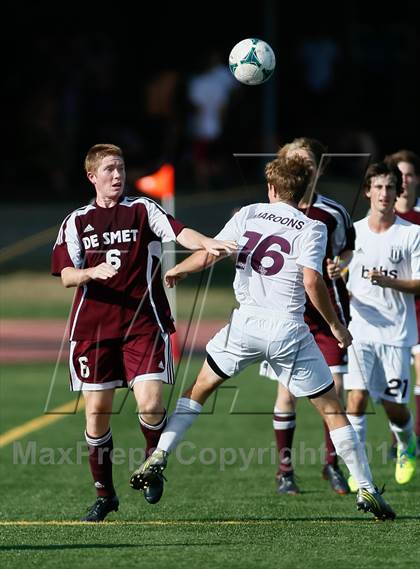 Thumbnail 3 in DeSmet Jesuit vs Belleville West (Gateway City Soccer Classic) photogallery.