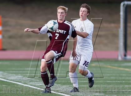 Thumbnail 2 in DeSmet Jesuit vs Belleville West (Gateway City Soccer Classic) photogallery.