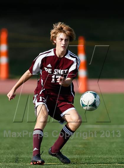 Thumbnail 3 in DeSmet Jesuit vs Belleville West (Gateway City Soccer Classic) photogallery.