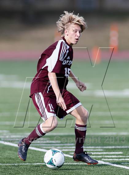 Thumbnail 2 in DeSmet Jesuit vs Belleville West (Gateway City Soccer Classic) photogallery.