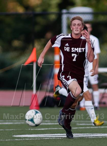 Thumbnail 1 in DeSmet Jesuit vs Belleville West (Gateway City Soccer Classic) photogallery.