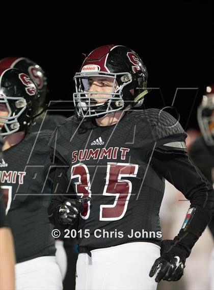 Thumbnail 3 in Rockwood Summit vs. Chaminade (MSHSAA Class 5 Quarterfinal) photogallery.
